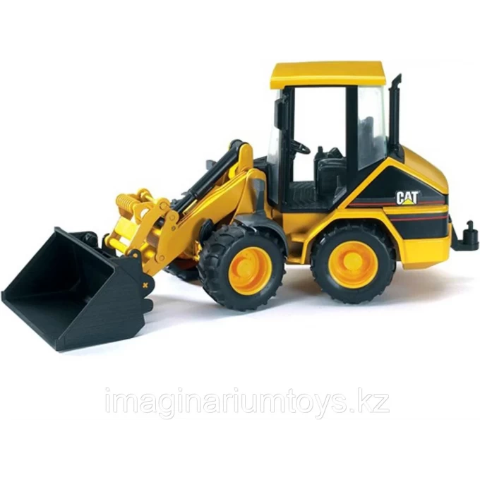 Погрузчик колёсный Bruder BRUDER CAT с ковшом 02-441 Погрузчик колёсный Bruder BRUDER CAT с ковшом 02-441
